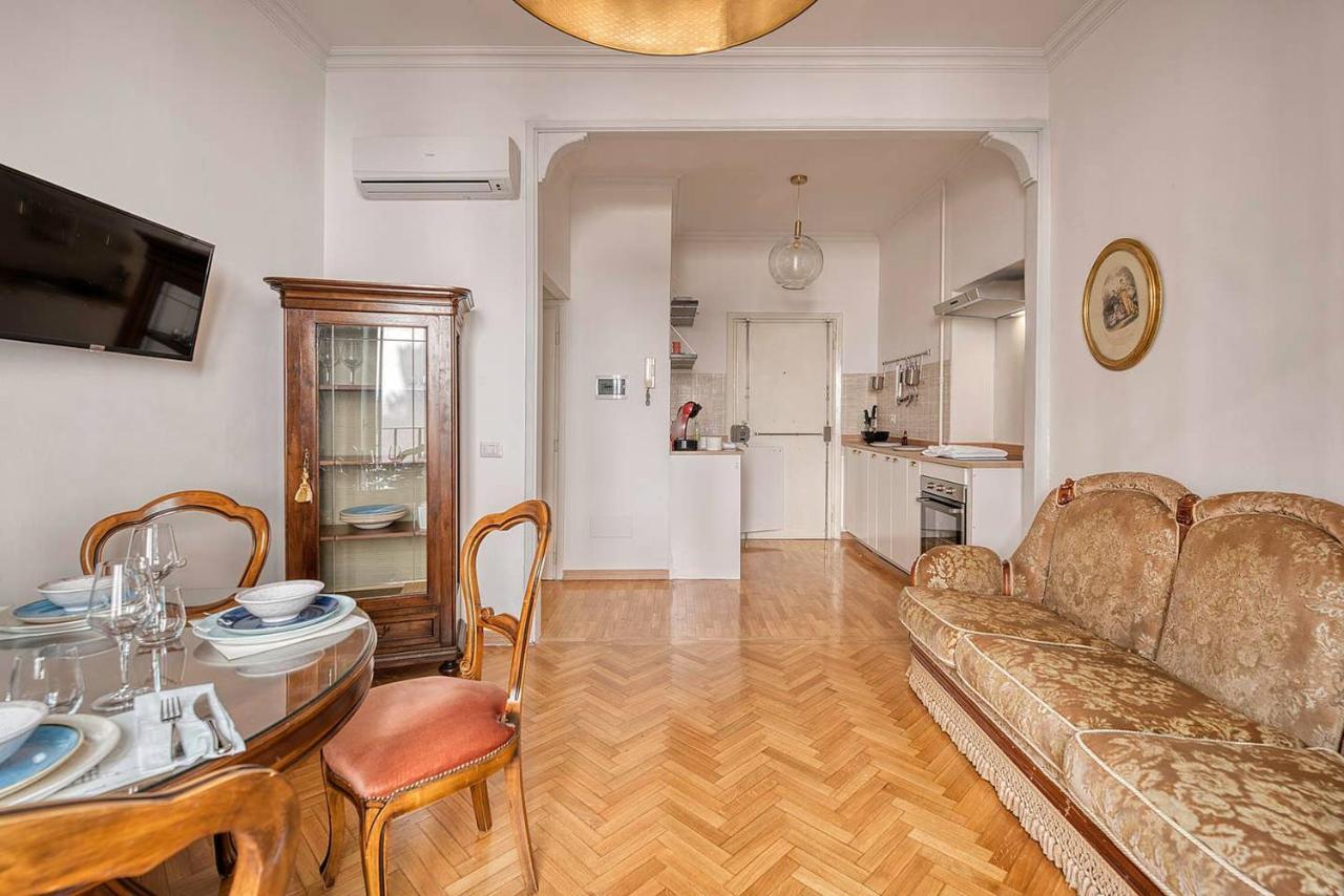 Palazzo Pamphili Lecca di Guevara Roma Esterno foto