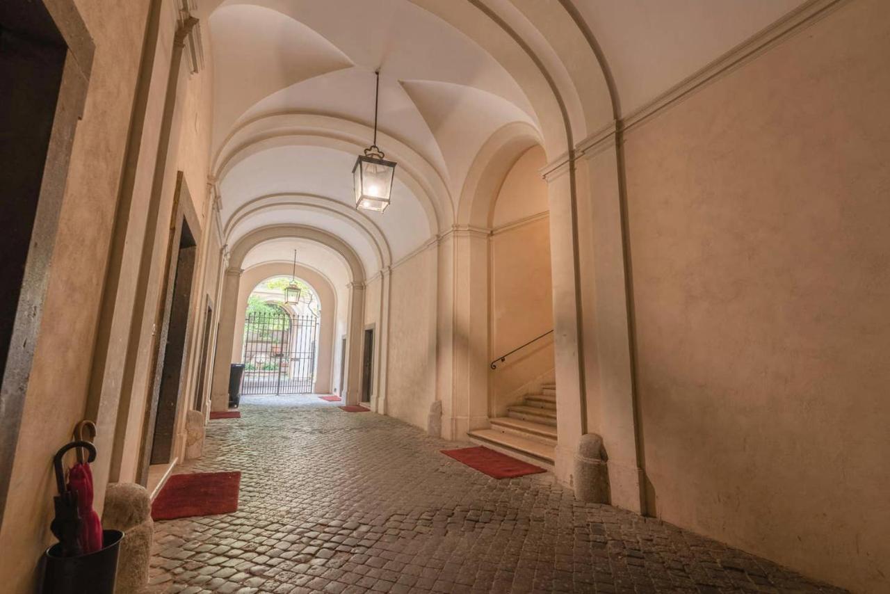 Palazzo Pamphili Lecca di Guevara Roma Esterno foto